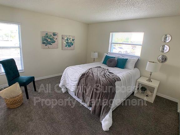 5th image of 7450 35th St N #1403
