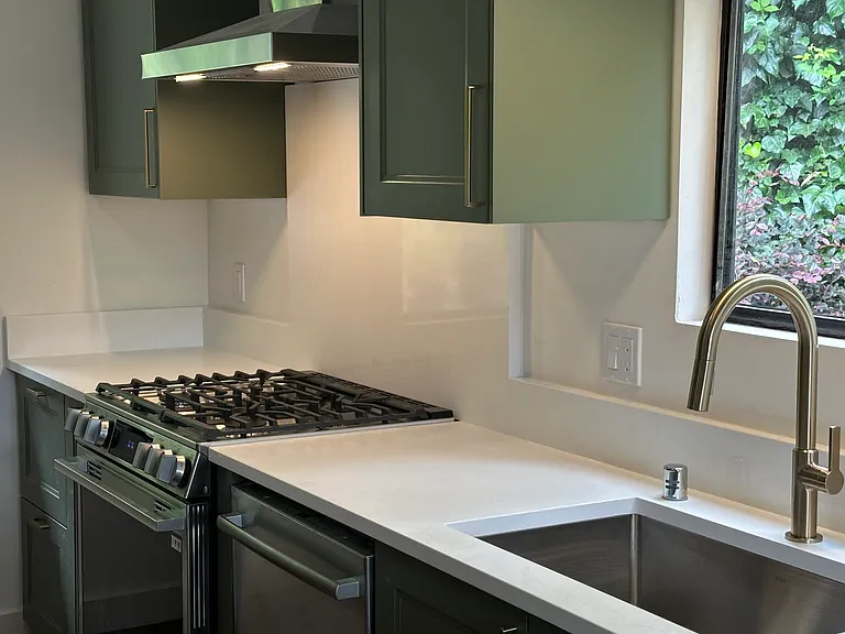 14 Summit Dr — Photo 17