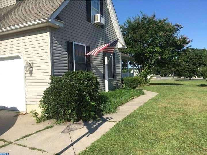 2nd image of 34 Peach Blossom Ln