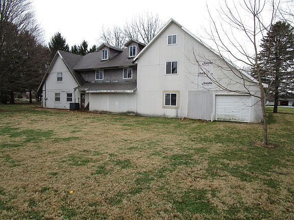 3rd image of 4954 E County Line Rd