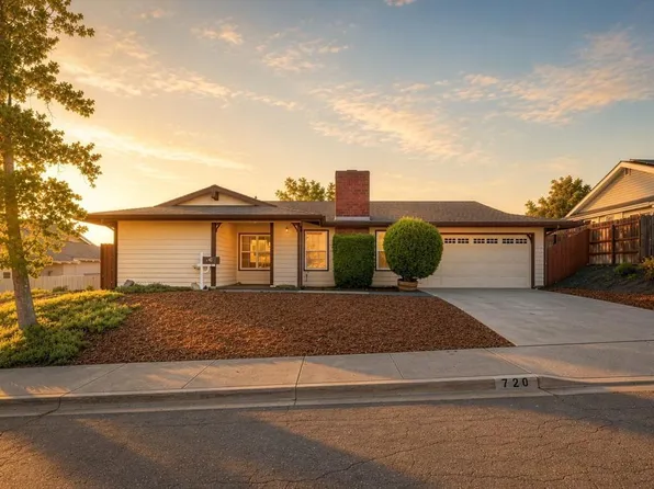 720 McLain St, Escondido, CA 92027