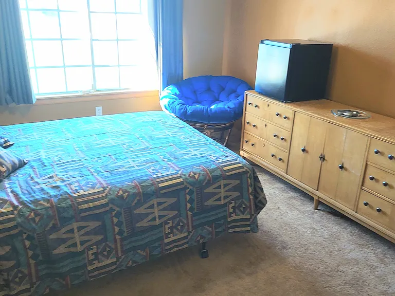 Driftwood Dr — Photo 2