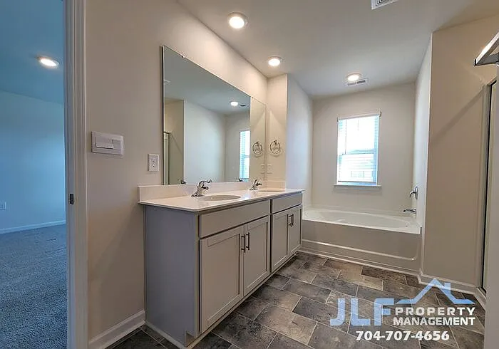 125 Sycamore Crossing Ct — Photo 19