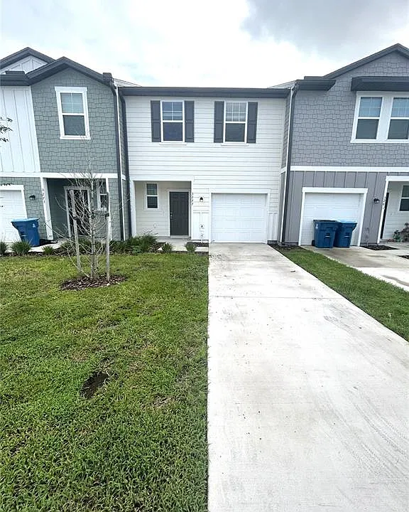 3277 Vesara Dr