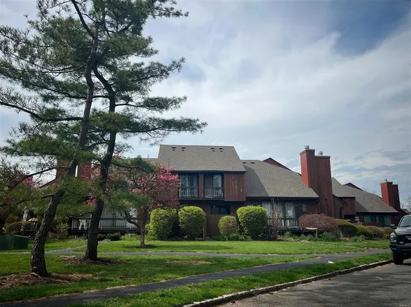 498 Auten Rd APT 3B, Hillsborough, NJ 08844