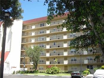 1st image of 3300 W Rolling Hills Cir APT 206