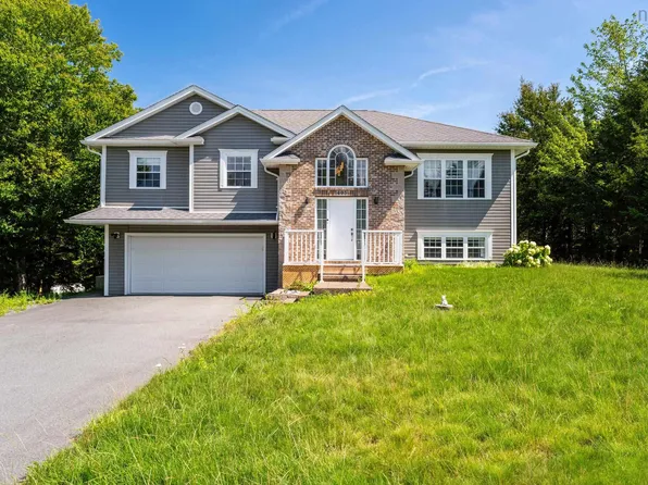 495 Gatehouse Run, Hammonds Plains, NS B4B 0A9