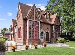 904 Burmont Rd, Drexel Hill, PA 19026