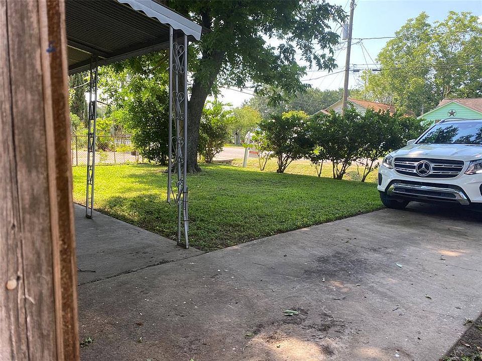 2nd image of 231 Burress St