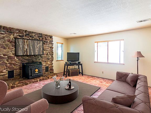 4th image of 21890 Ponderosa Way
