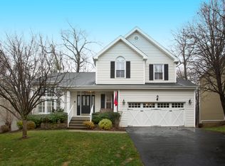 26 Alder Ln, Basking Ridge, NJ 07920