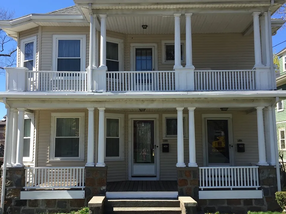 151 Kendrick Ave #2