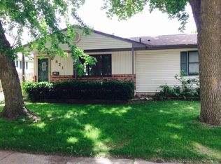 821 E Seerley Blvd, Cedar Falls, IA 50613