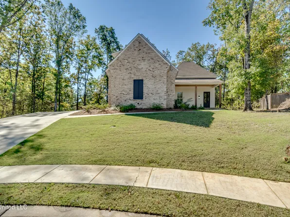 123 Camden Rdg, Madison, MS 39110