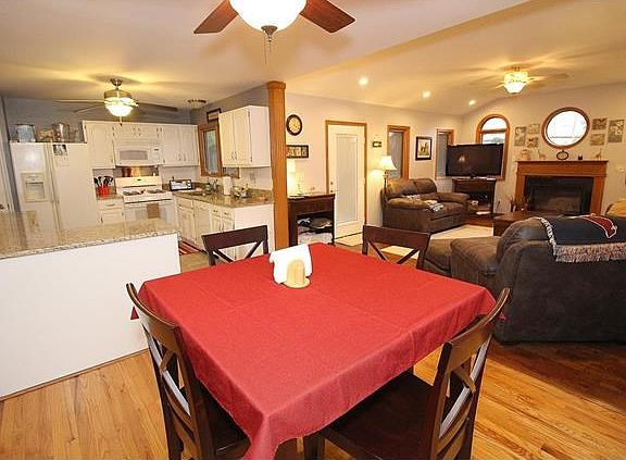 5th image of 10569 Larkspur Dr