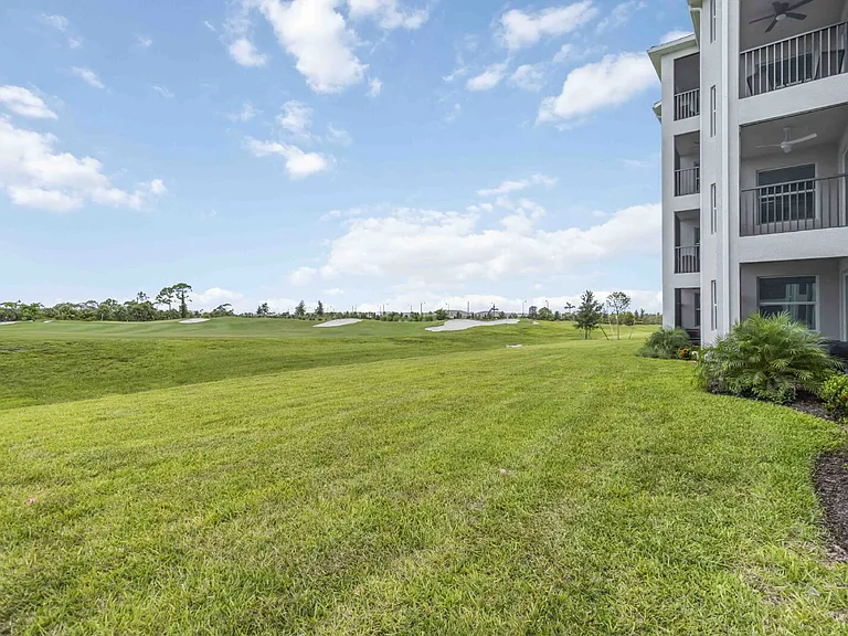 17625 Opal Sand Dr #302 — Photo 31