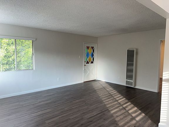 2nd image of 2510 Hermosa Ave