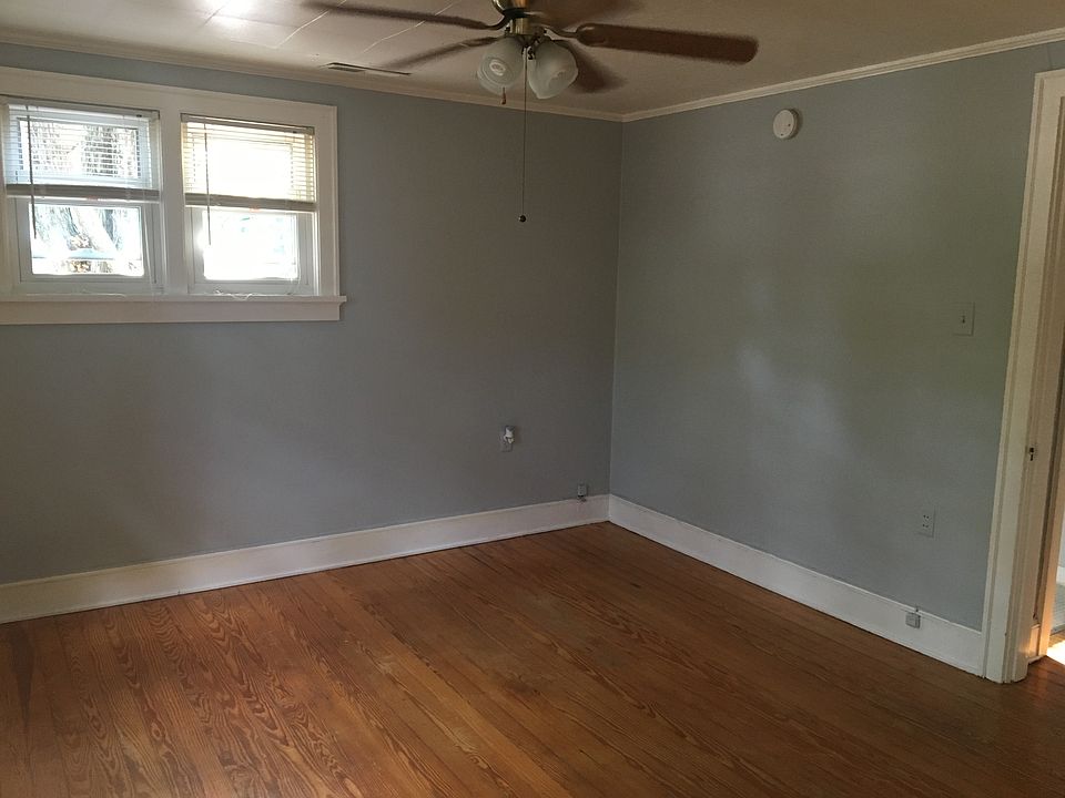 1st image of 701 Chickamauga Ave APT 3