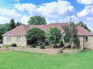 2208 Delore Dr, McHenry, IL 60051