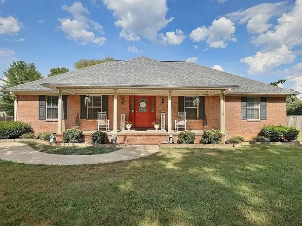 300 Gray Ln, Mt Pleasant, TN 38474