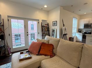 263 N 3rd St, Philadelphia, PA 19106