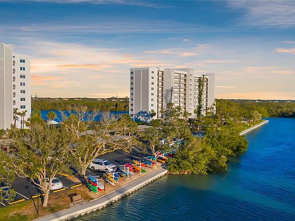 3rd image of 9397 Midnight Pass Rd APT 901