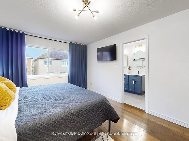 52 Four Seasons Cres — Photo 20