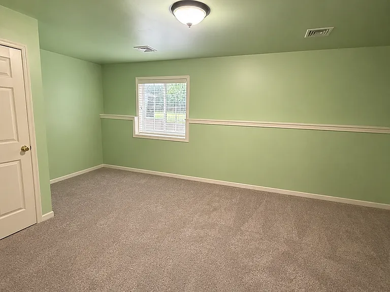 108 Schoolhouse Rd — Photo 11