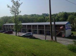 1 Avalon Cir, Eighty Four, PA 15330