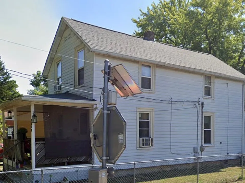 3699 Washburn St