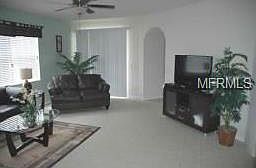 3rd image of 4987 Bond St W