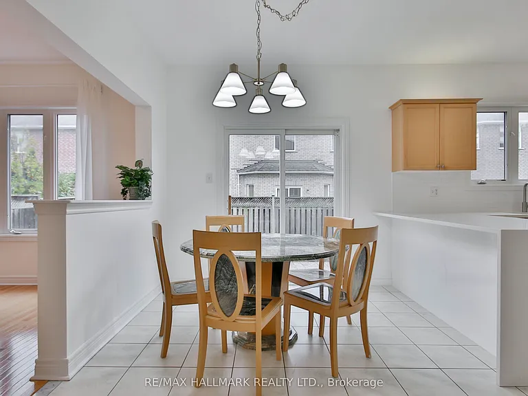 15 Briarglen Rd — Photo 17