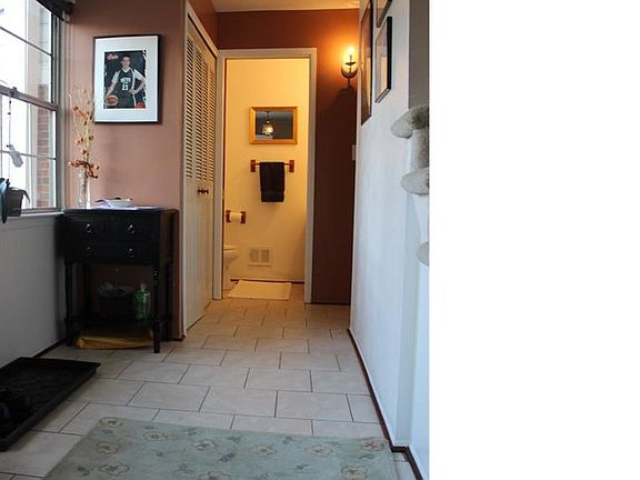 5th image of 24413 Olde Orchard St #9