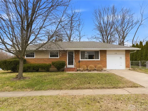 5799 Bayside Dr, Dayton, OH 45431