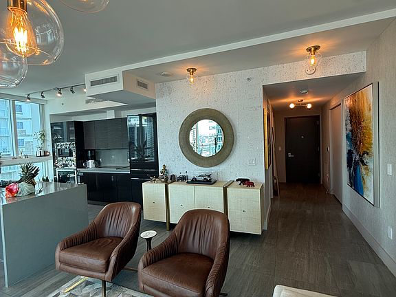 4th image of 1080 Brickell Ave Unit 2109
