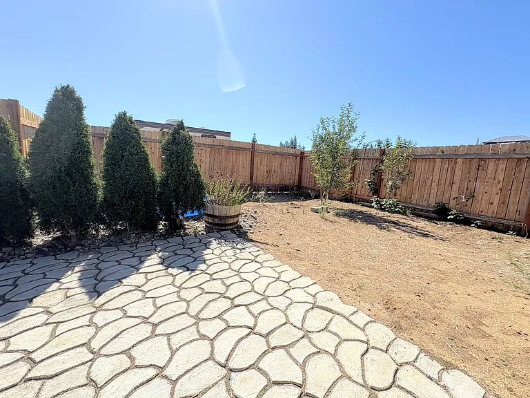 51726 Putney Ln — Photo 28