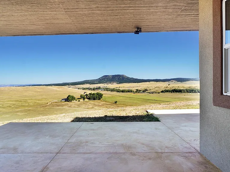 5580 Country Club Dr — Photo 27