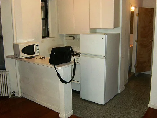 Rented by Sky Management | media 57