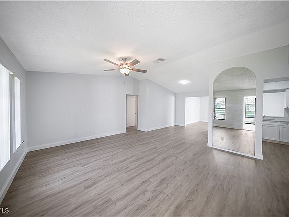 2nd image of 1813 Bolado Pkwy