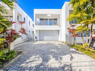 817 NE 17th Way, Fort Lauderdale, FL, 33304