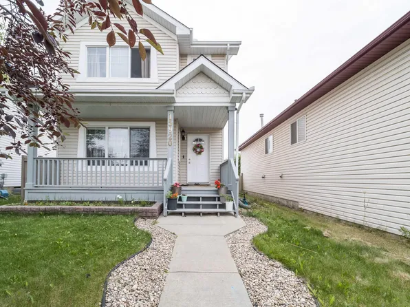 15920 38th St NW, Edmonton, AB T5Y 3E9