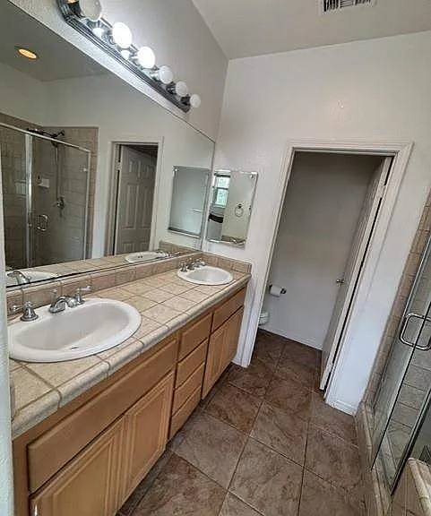 376 Town Forest Ct — Photo 22