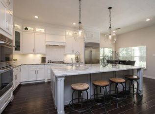 8756 Sunset Heights Ln, Conroe, TX 77302