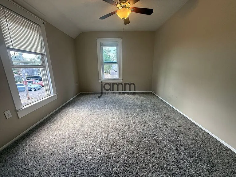 1726 Starkweather Ave #1726 STARKWEATHER AV — Photo 9