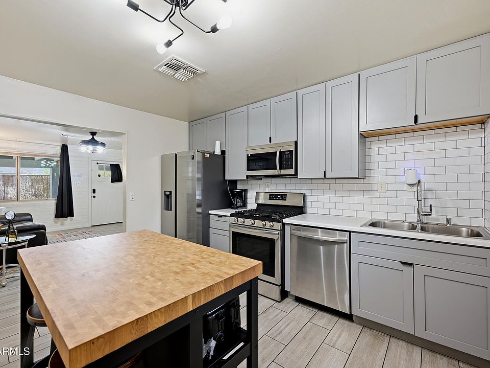 1st image of 1033 N 25TH Street