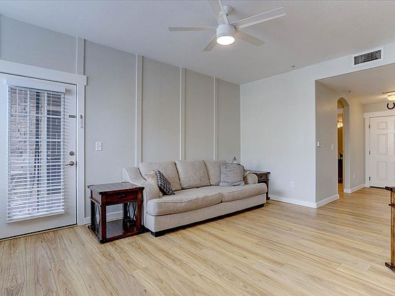 4th image of 2955 Blue Sky Cir Unit 6-101