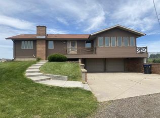 6687 Dunlap Hollow Rd, Mazomanie, WI 53560