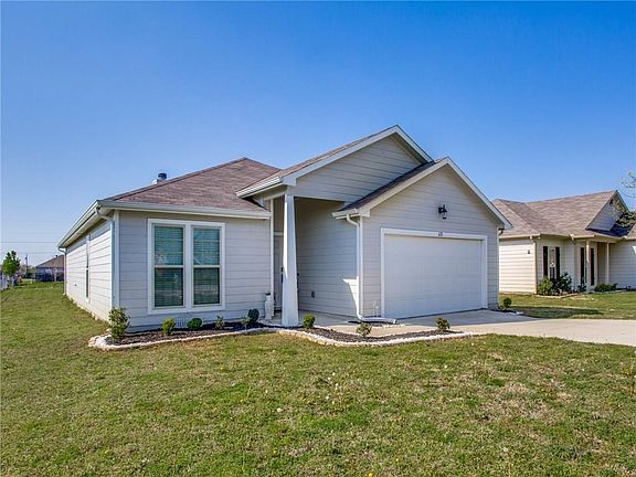 2nd image of 615 Concho Dr