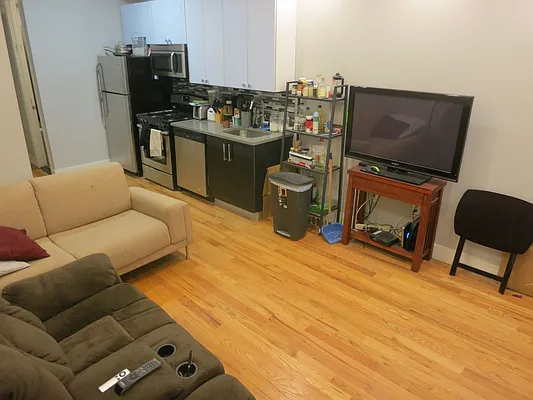 Rented by Nooklyn NYC LLC | media 1