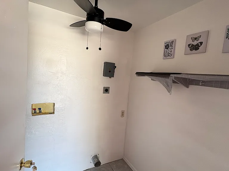 1014 N Seminole Ave — Photo 9